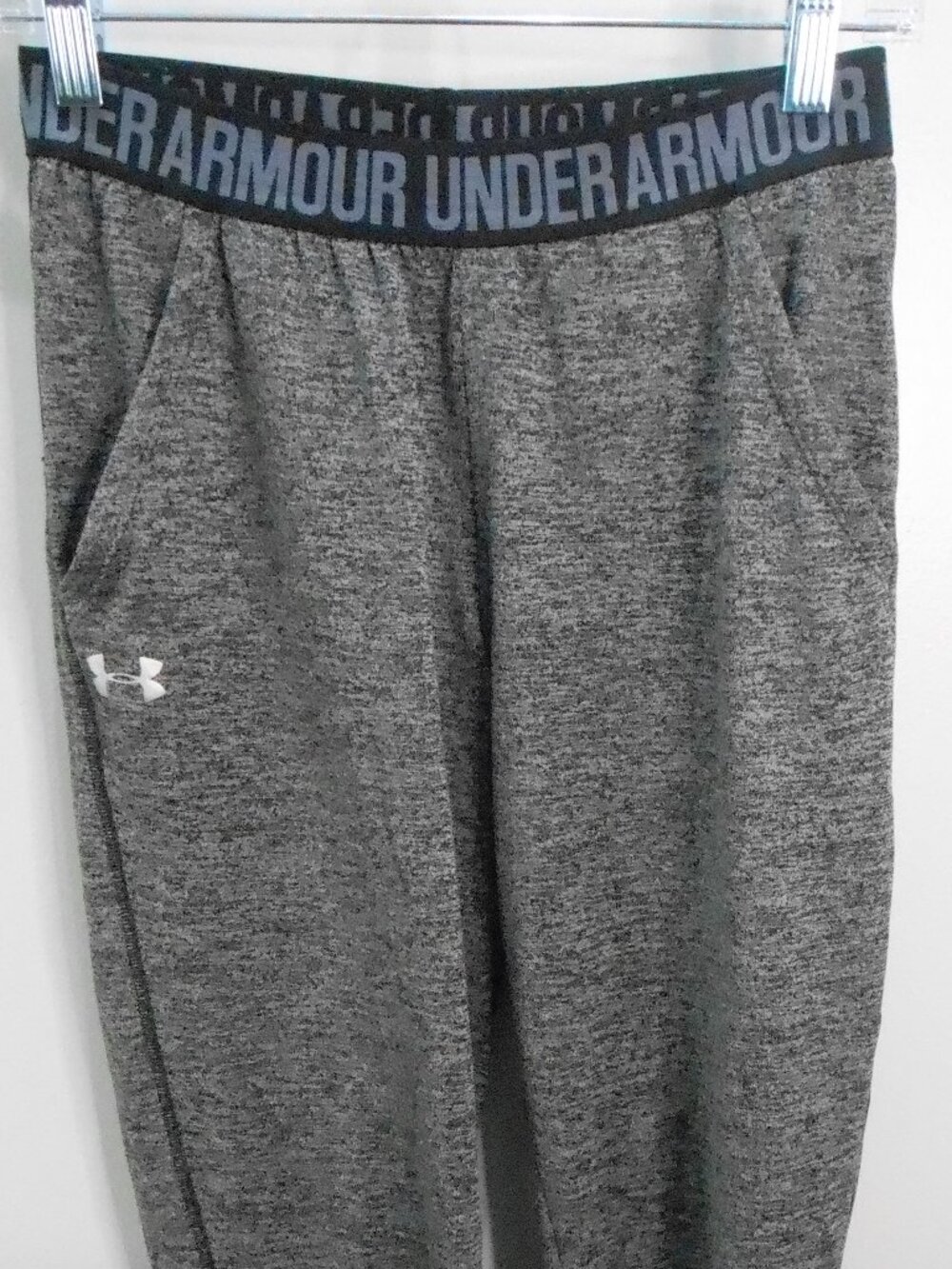 Women's Under Armour Heather Gray Heatgear Loose Athletic Pants Joggers Size-XS